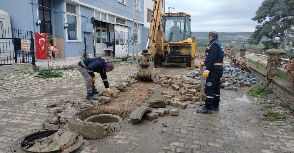 Susurluk Belediyesi’nden üç mahallede eş zamanlı çalışma