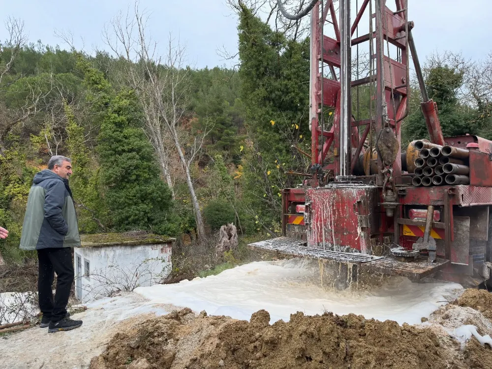 BALYA’DA AKBAŞ MAHALLESİ’NE YENİ SU DEPOSU VE SONDAJ ÇALIŞMASI
