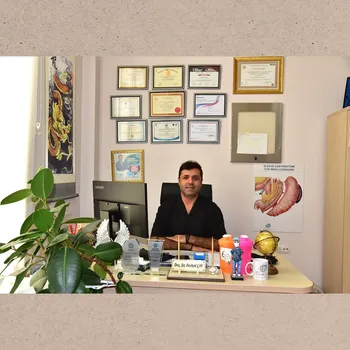 BALIKESİR ÜNİVERSİTESİ, “OBEZİTE VE MİDE KANSERİ ZİRVESİ”NE EV SAHİPLİĞİ YAPIYOR