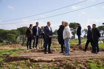 AYVALIK’IN TARİHİ YELDEĞIRMENLERİ GÜN YÜZÜNE KAVUŞTURULUYOR