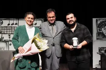 SUSURLUK’TA SÖMESTR ETKİNLİKLERİ TİYATRO OYUNU İLE SONA ERDİ