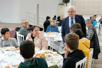 BURHANİYE BELEDİYESİ RAMAZAN AYI’NDA DAYANIŞMAYI BÜYÜTÜYOR
