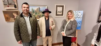 MOR SANAT’TAN AYVALIK’TA “YANSIMA” SERGİSİ