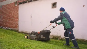 BAŞKAN SERKAN SAK: “SINDIRGI’NIN HER KÖŞESİNDE HİZMET ÜRETİYORUZ”
